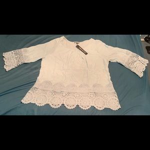 Mint green quarter sleeve with lace